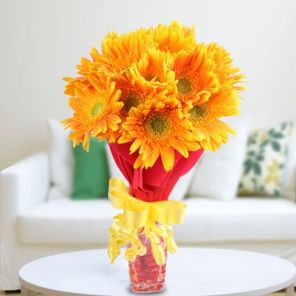 10 Sunny Delight Gerbera Bouquet