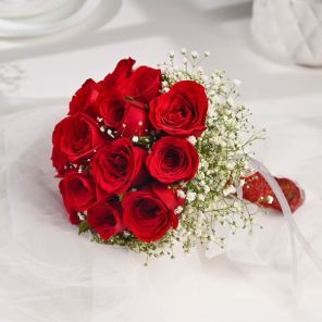 15 Roses Eternal Love