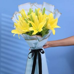 6 Fragrant Yellow Lilies