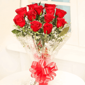 Elegant 12 Red Roses Bunch