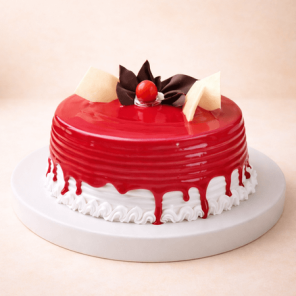 Half Kg Strawberry Cake - Premium Bakery