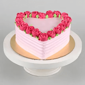 Rose Heart Chocolate Cream Cake Half Kg